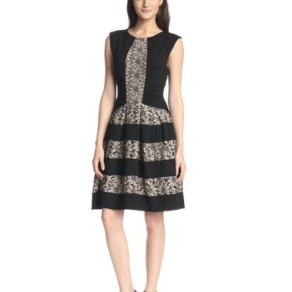 Eva Franco Black Fit-Flare WITH FLORAL LACE - Picture 1 of 4